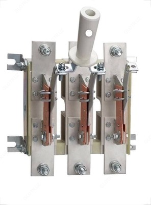 Разъединитель РЕ 19-41 31110 1000А - 2 250 000 сум / шт.