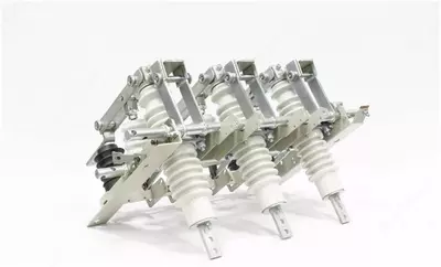 Разъединитель РФВЗ-10/630А - Цена по запросу