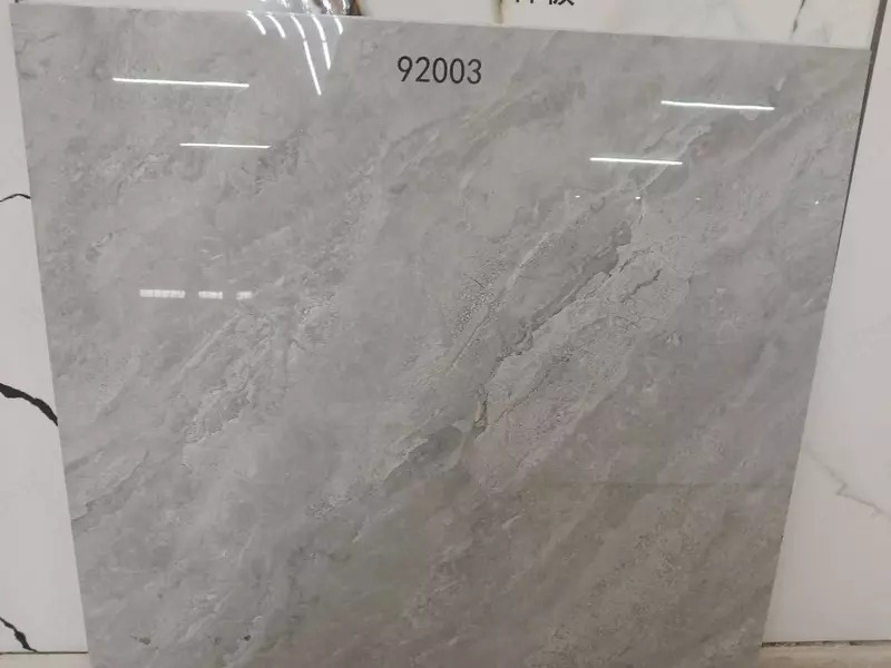 Квадратный серый глянцевый гранит для пола “Glossy Grey” – 53