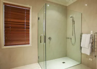 Душевая кабина. Душ из стекла.Стеклянные перегородки -лучшие качества! - от 897 242.3 сум / шт