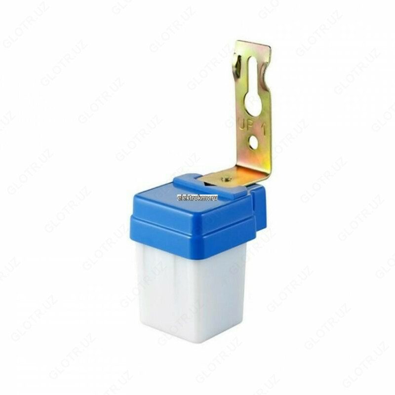 Maks nagr. 5500W IP44 IEK