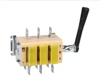 Выключатель-разъединитель ВР32И-31В71250 100А IEK