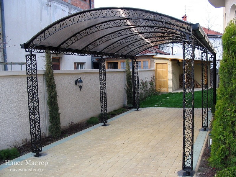 Изготовление козырьков и навесов из металла