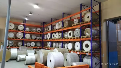 Saqlash uchun javonlar