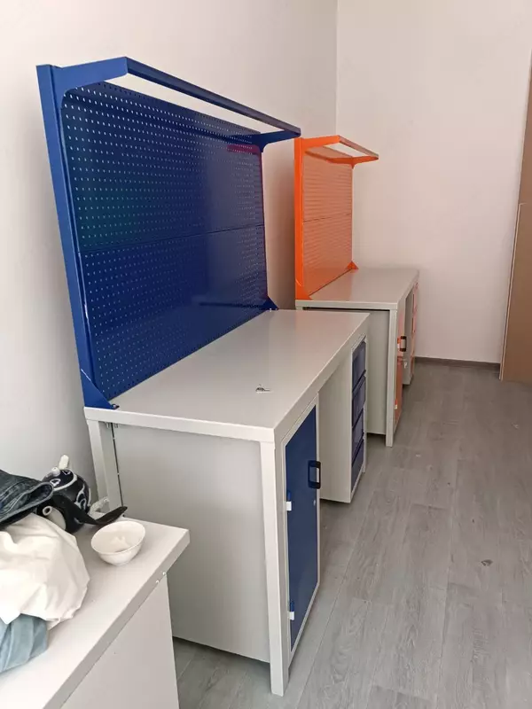  Perforatsiyali metall verstak - 