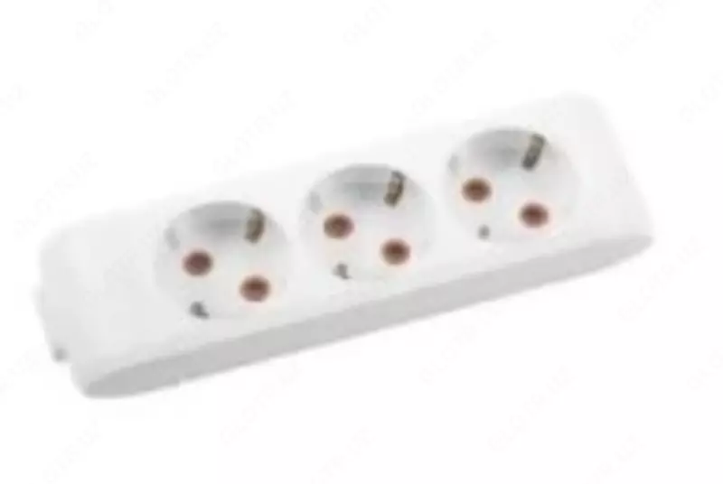 Kengaytma rozetkasi MULTI-LET 3LU TOPRAKLI KLEMENSLI  90114300 VIKO