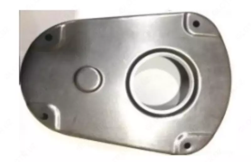 Крышка блок шестерни на тележку - 336 000 сум