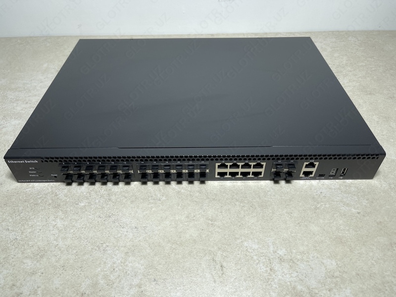 24F+8G+4*10G(SFP+) Switch S5700-24F-8G-4TF