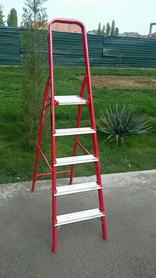 Стремянка 17005