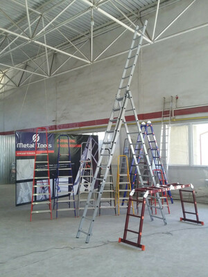 Стремянка с 9 ступенями - 850 000 сум / шт.