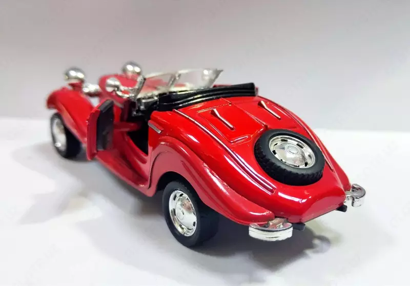 Машинка игрушка металлическая Ford