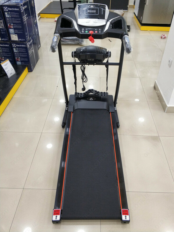 TradmadMill Powerm 545MI