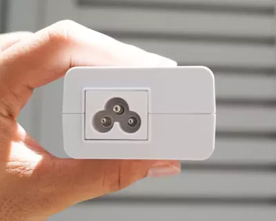  Адаптер H3C EWPAM1HPOE 55V/30W Single port POE Injector арт (9802A036) Только в розницу