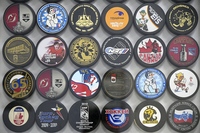 Нагрудные металлические значки