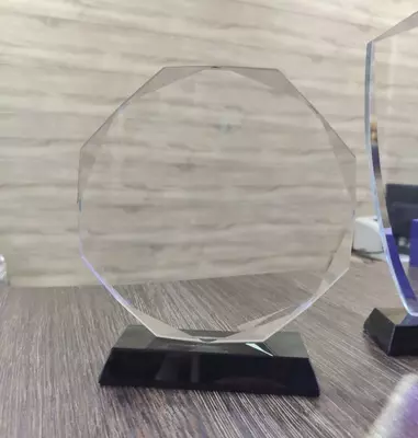 от 650 000 сум / шт. Наградной кристалл ART-009