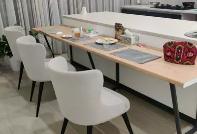 Мягкие стулья