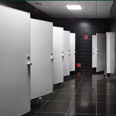 Цена по запросу Сантехнические перегородки