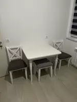 Стол квадратный