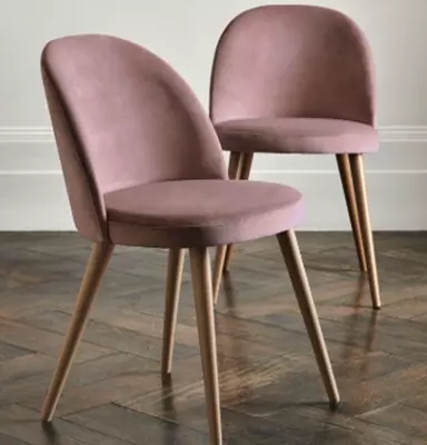 Цена по запросу Мягкие стулья разных цветов