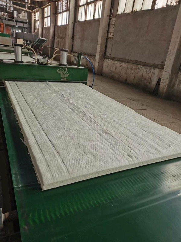  Керамическая вата. Керамическая шлак вата. Огнеупорная термоизоляционная вата OOO Wool Stone