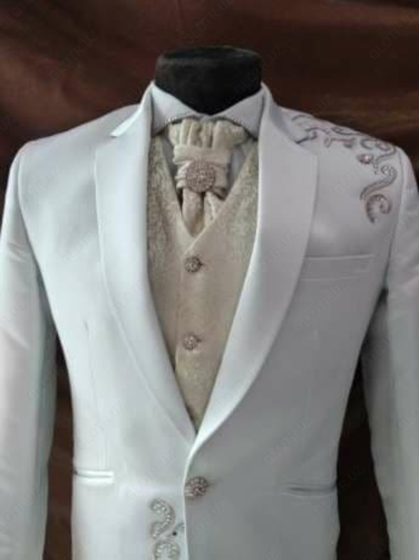 Пошив детских пиджаков и смокингов - по запросу