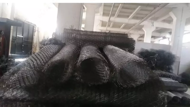 Просечно-вытяжная сетка 005