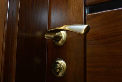 Дверь из шпонированного МДФ - от 1 500 000 сум / шт.