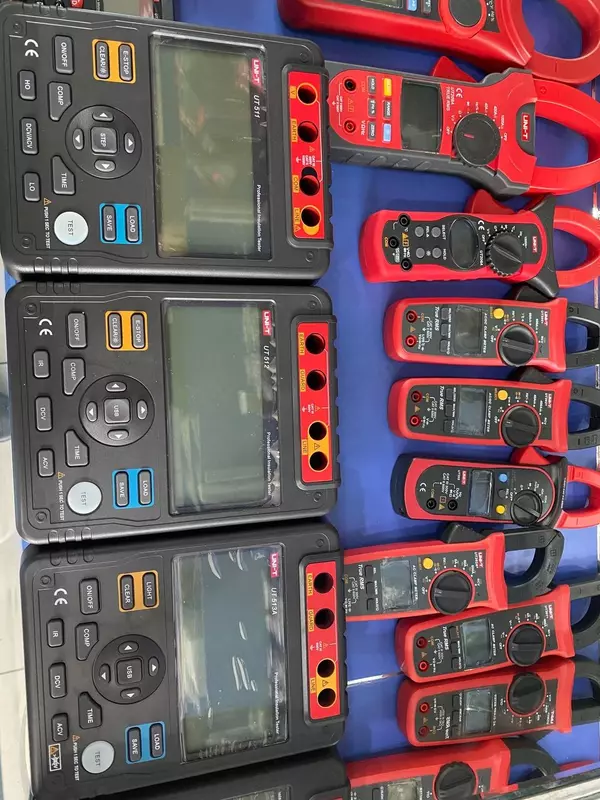 283 800 so'm Цифровой мультиметр UNI-T UT33A＋