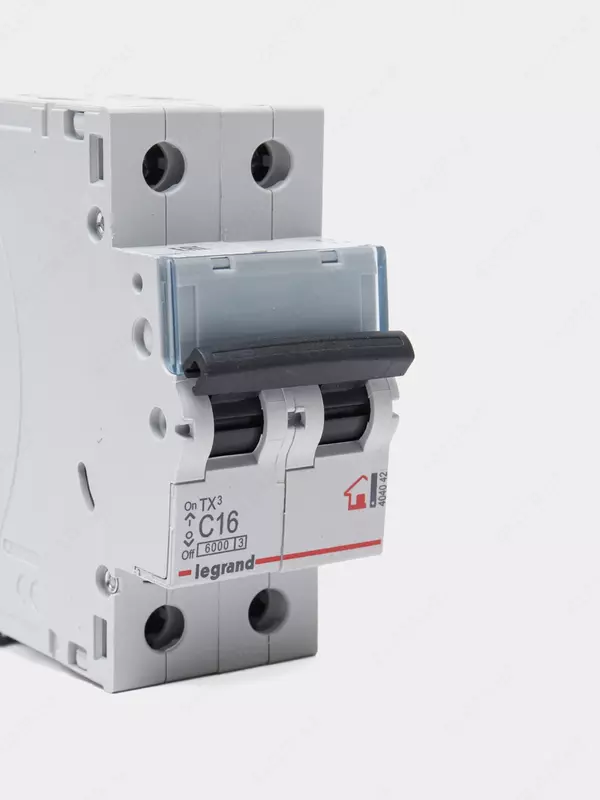 Автоматический выключатель TX³ 6000 - 6 кА - тип характеристики C - 2П - 230/400 В~ - 16 А - 2 модуля