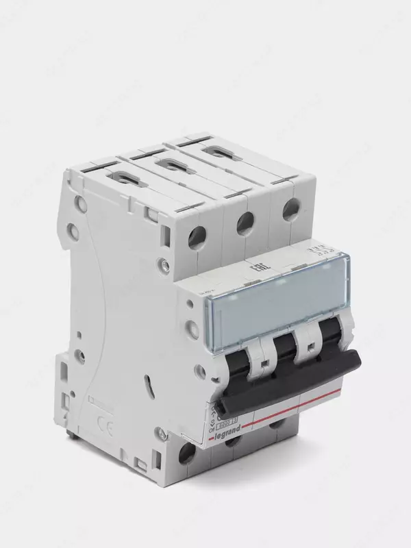 Ochirish toxtatuvchisi TX³ 6000 - 6 kA - xarakterli C tipi - 3P - 400 V~ - 25 A - 3 modul