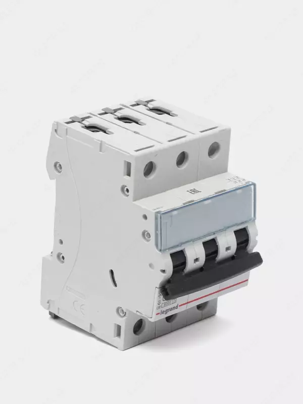 Автоматический выключатель TX³ 6000 - 6 кА - тип характеристики C - 3П - 400 В~ - 40 А - 3 модуля