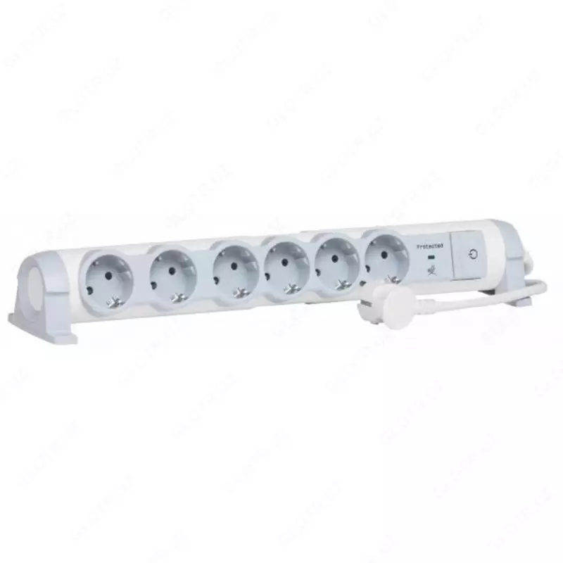 Удлинитель на несколько розеток для комфорта/ безопасности MOE 6X2P+E 1 5M SURGE PROTEC