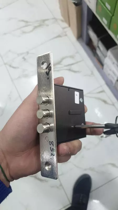 Eshik mexanizmi - 312 561.9 so'm