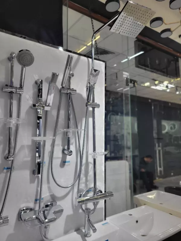 Душевая стойка Е.С.А. Thermostatic - 6 052 780 so'm