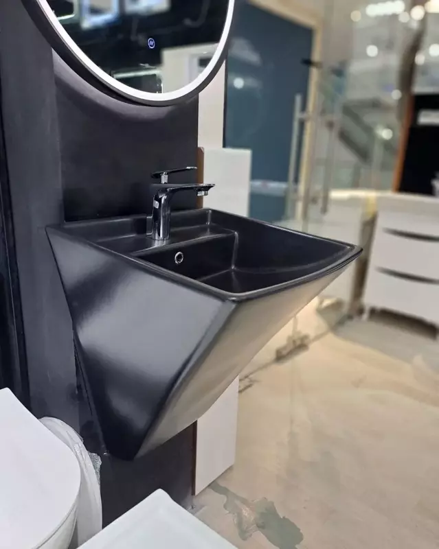 Подвесная раковина с зеркалом+смеситель - OOO SAYINA STROY