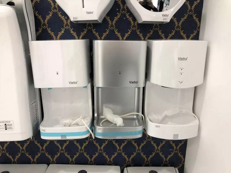  Фен  сушилка для рук - 