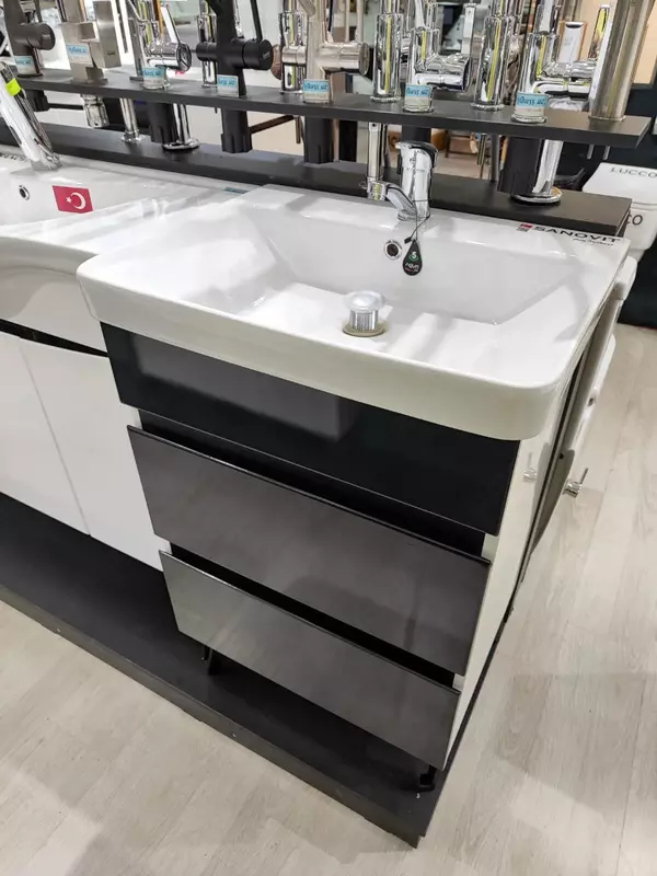  Умывальник с тумбой - 