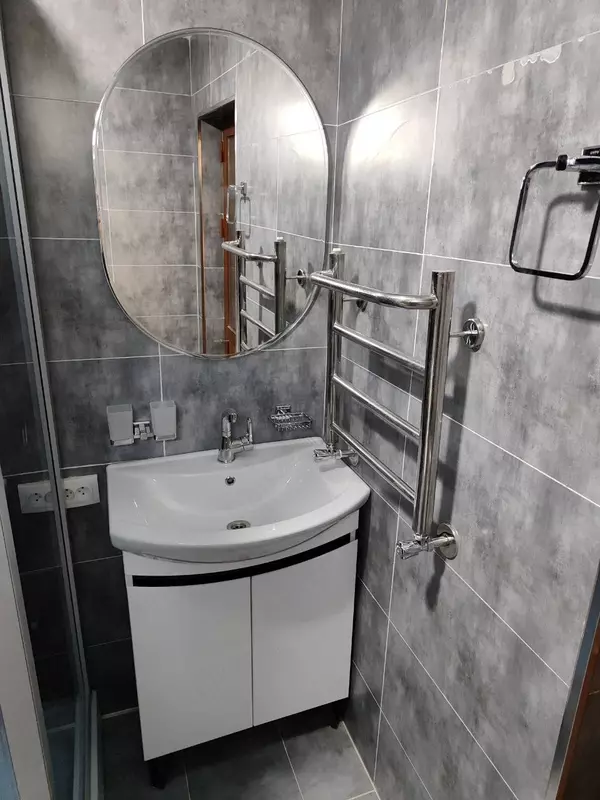 1 600 000 so'm Раковина с тумбой 60см