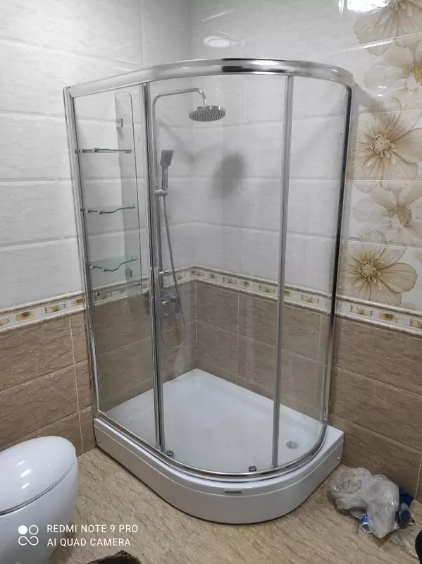 Assimetrik dush idishni 80x110