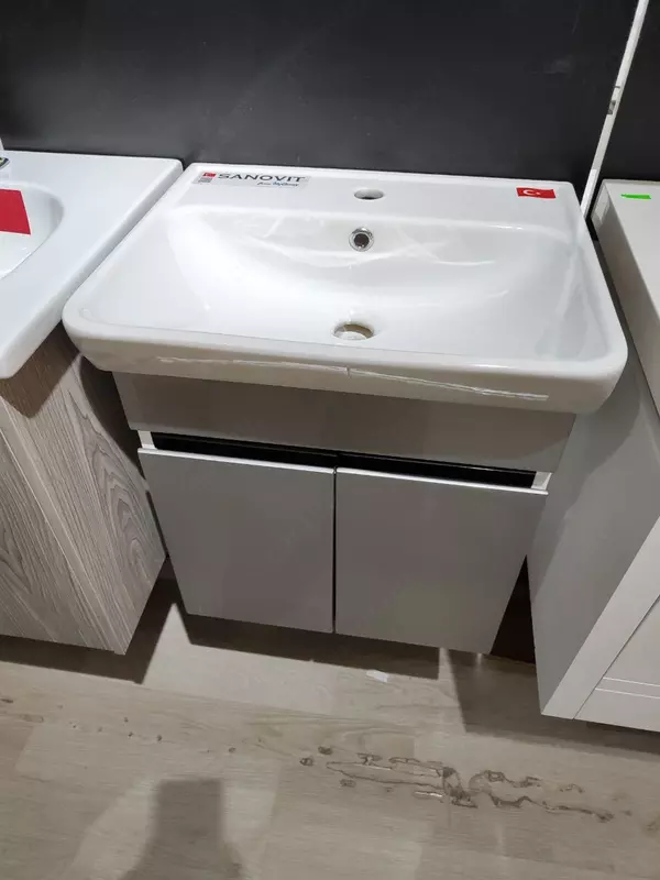 подвесная тумба с раковиной 50см