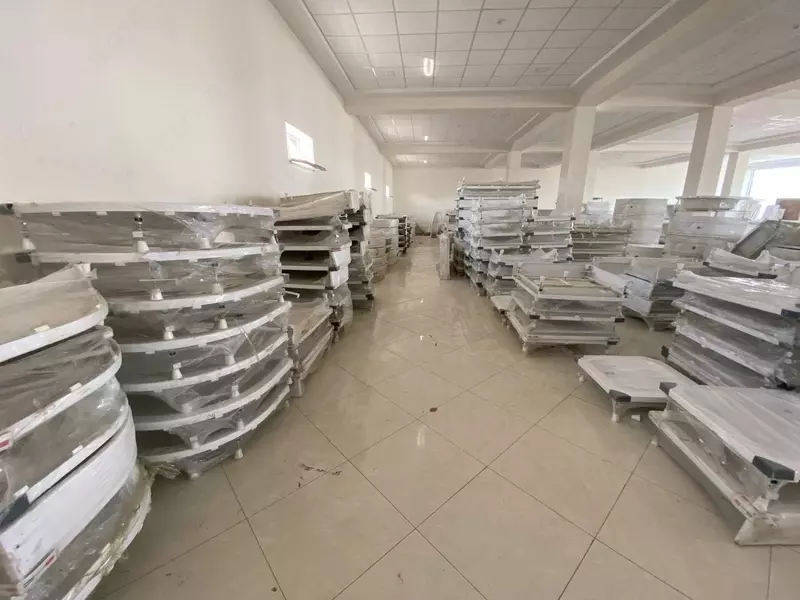 1 025 000 сум Душевой поддон квадратный 100х100