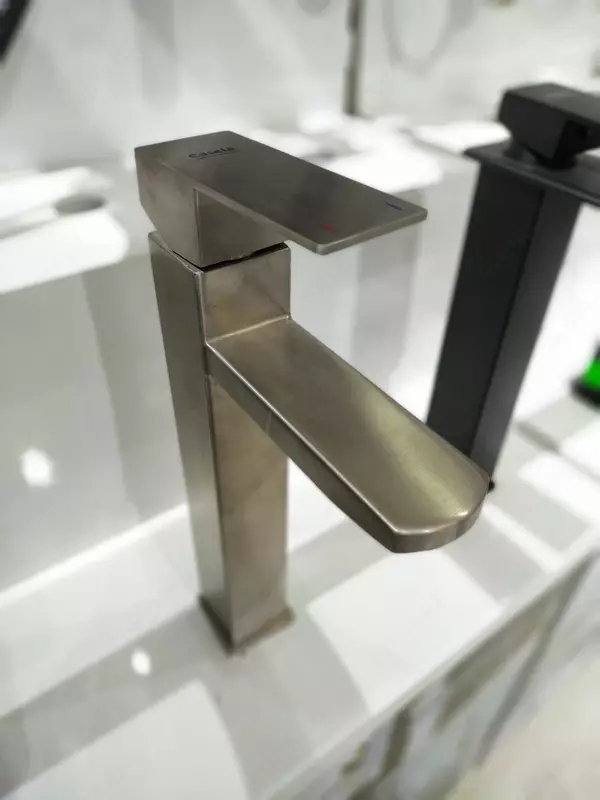  Смеситель для раковины - 