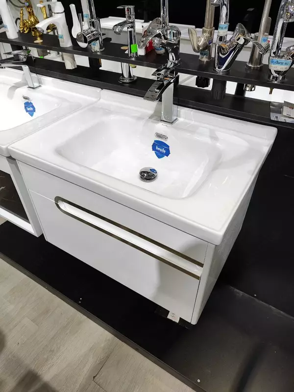 Раковина с подвесной тумбой BESILE 70см