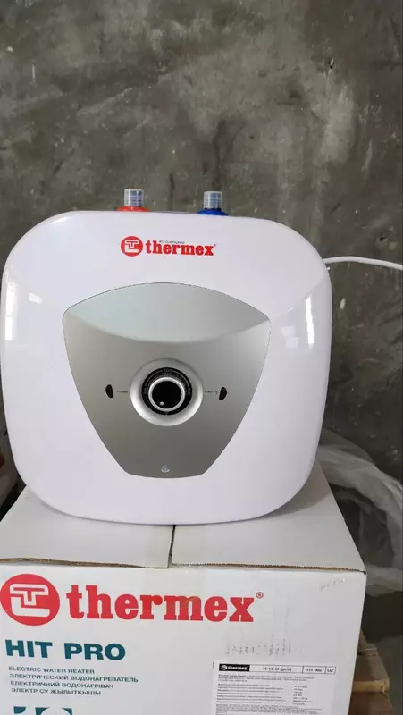 Ariston 15 L (Италия)