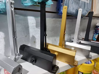  Дверные доводчики 120кг - 