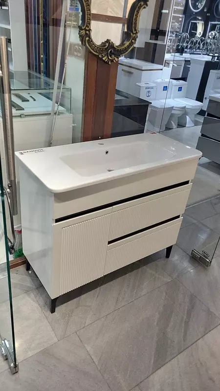 Раковина с тумбой Турция 105см