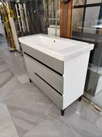 Раковина со шкафом Турция 105см