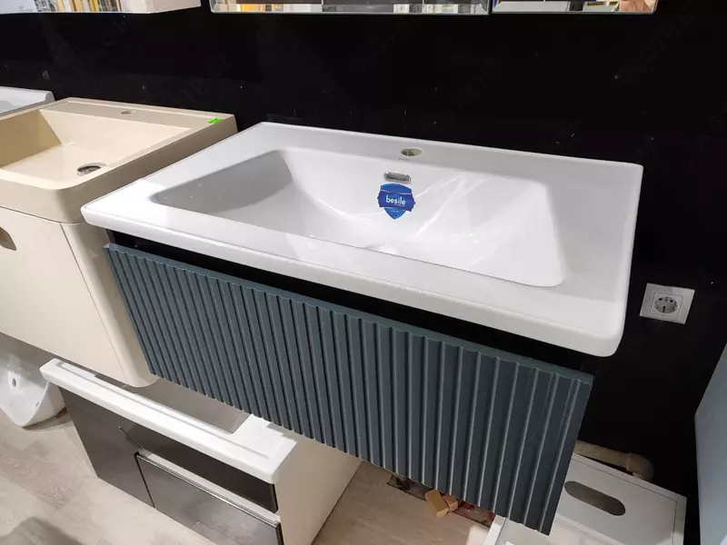  Раковина с подвесной тумбой 80см - 