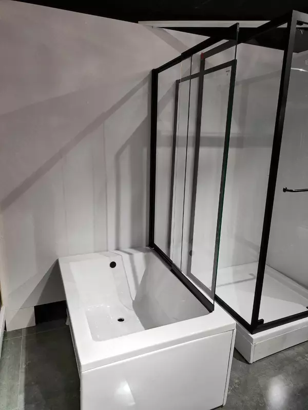 Стеклянное ограждение для ванны MYGUESS (BQ 1422) 100 Н140