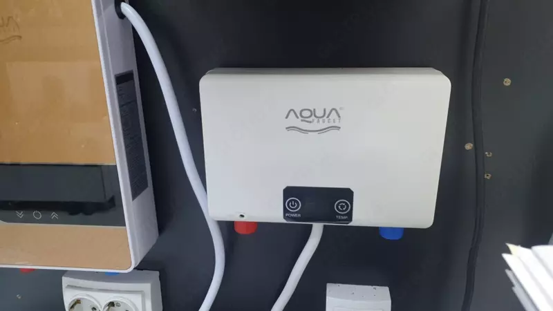Проточный водонагреватель AQUA 5.5кв